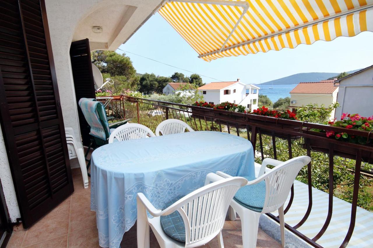 Apartments By The Sea Brgulje, Molat - 6241 외부 사진